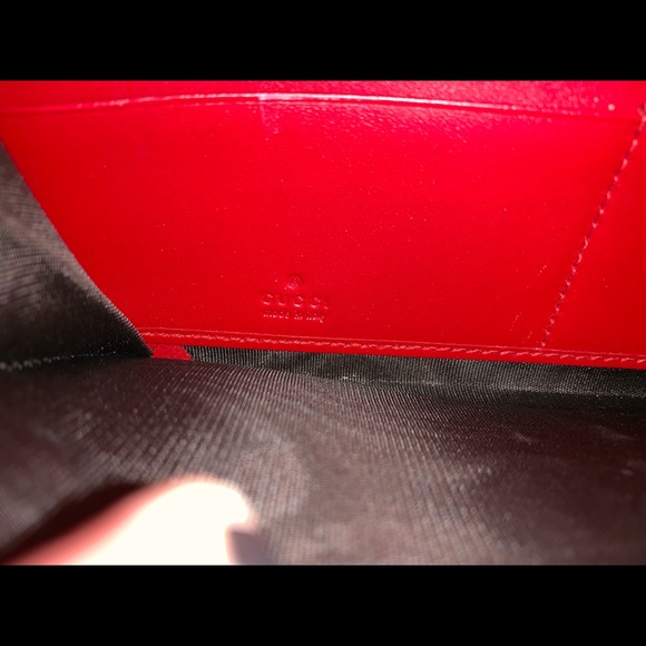 Red Gucci GG Wallet - Picture 4 of 6